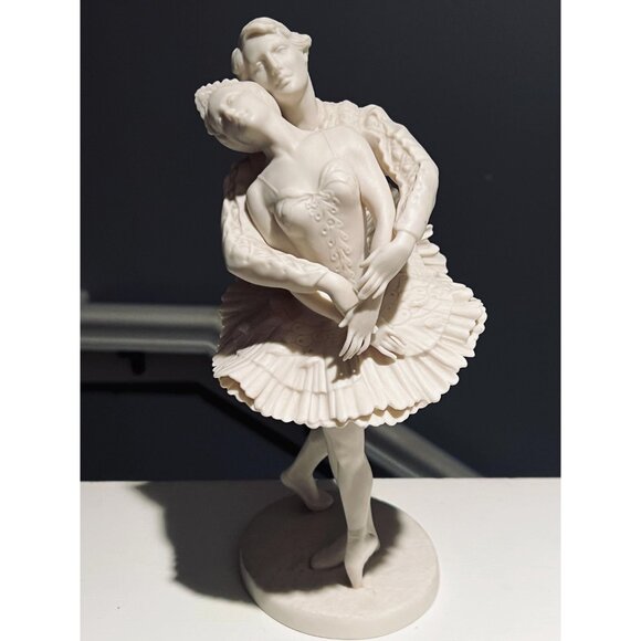 Franklin Porcelain Royal Ballet Sculpture “Swan Lake” 1977 Limited Edition - Picture 2 of 9
